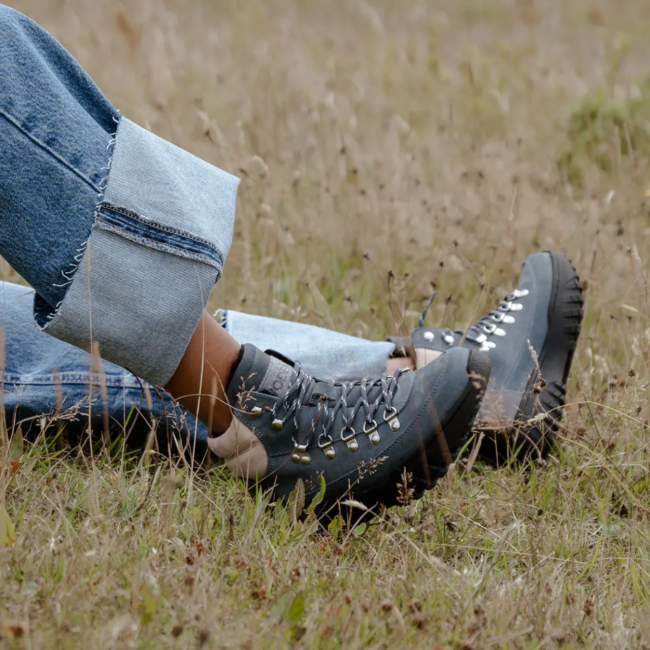 WODEN Iris Track Nubuck Mix - Storm New
